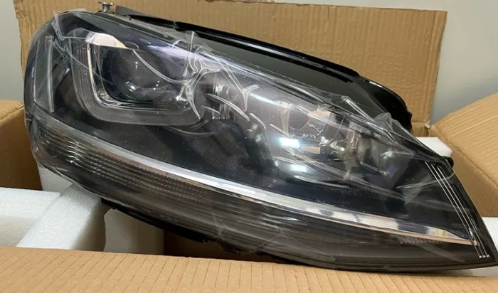 Farol Golf 2013 2014 2015 2016 ( Friso Cromado 