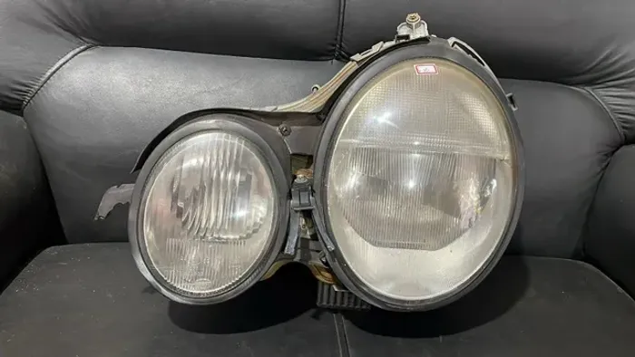 Farol Ld Mercedes E55/e430/e420/e320 Ano 2000/2002