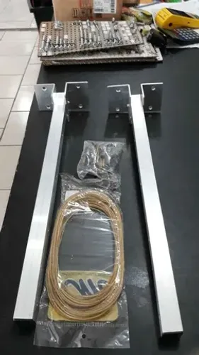 Varal Alumínio retrátil de parede 50cm comprimento