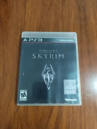 Skyrim PS3 (com mapa e manual em português)