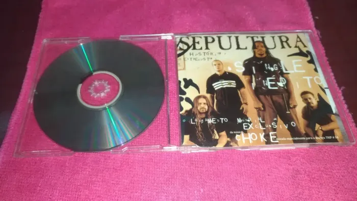 Cd Sepultura, original, bom estado. E outros.