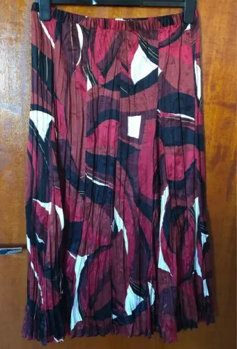 Saia plissada estampada