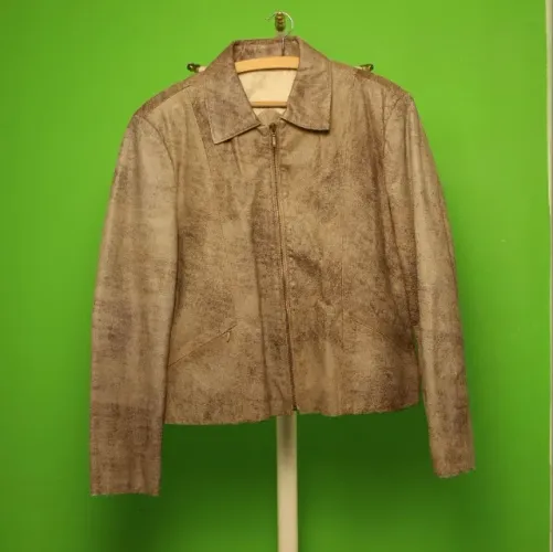 jaqueta de couro marrom