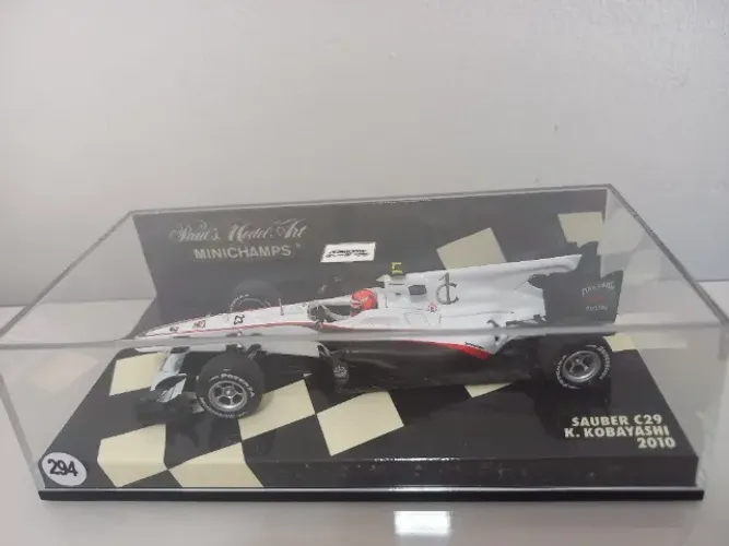 Miniatura Formula 1 BMW Sauber-Ferrari C29/Kamui Kobayashi 2010