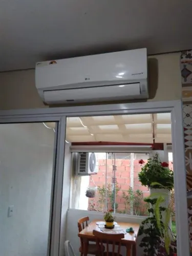*Instalação de ar condicionado*