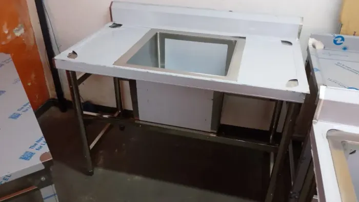 Mesa 1,20m x 70cm Aço Inox 201 Com 1 Cuba 50x50x35cm Urumax