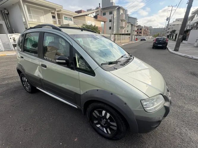 Fiat Idea Advent./ Adv.locker 1.8 MPI Flex 5P 2008