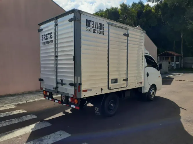Carretos mudanças fretes na mesma hora só ligar 