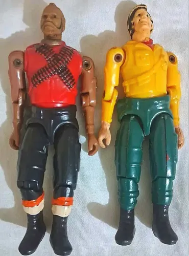 DUAS FIGURAS DE AÇÃO DA COLEÇÃO ESQUADRÃO CLASSE A(RARÍSSIMO)