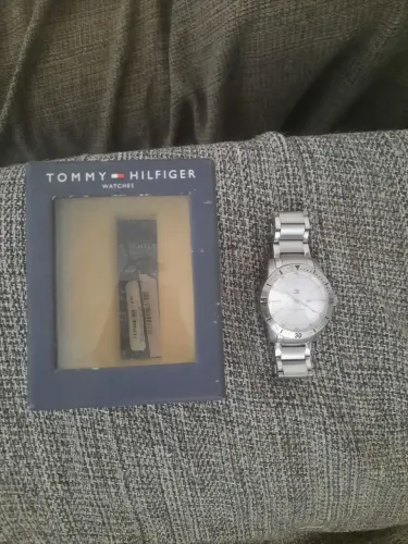 Relogio tommy hilfiger original na caixa