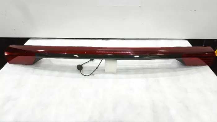 Lanterna da tampa Regua Hb20 hatch 2023 2024 2025 original