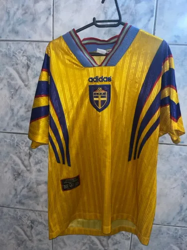 Camisa Suécia retrô 95/96 original