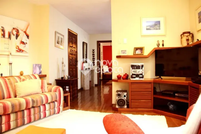 Flamengo | Apartamento 4 quartos, sendo 2 suites