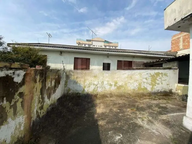 Lote - Terreno à venda, 1 vaga, Sagrada Família - Belo Horizonte/MG