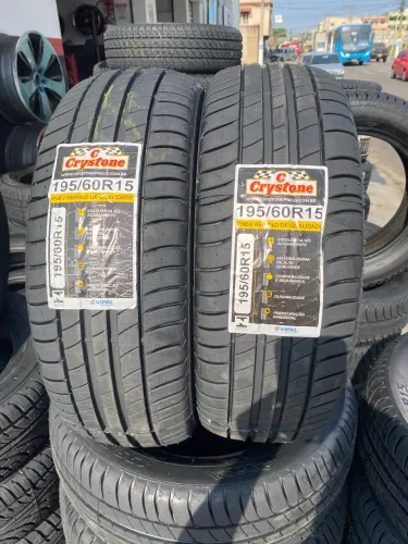 2 pneus remolde Crystone 195/60/15