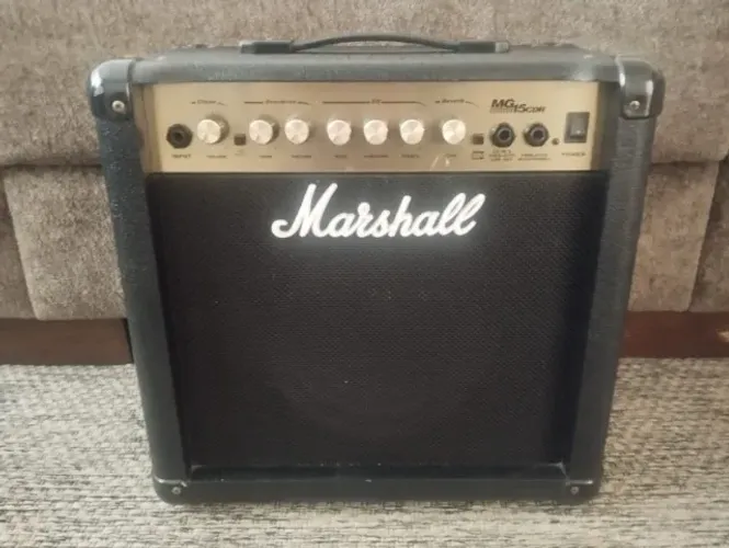 Amplificador Marshall MG15CDR Gold Series - Japonês