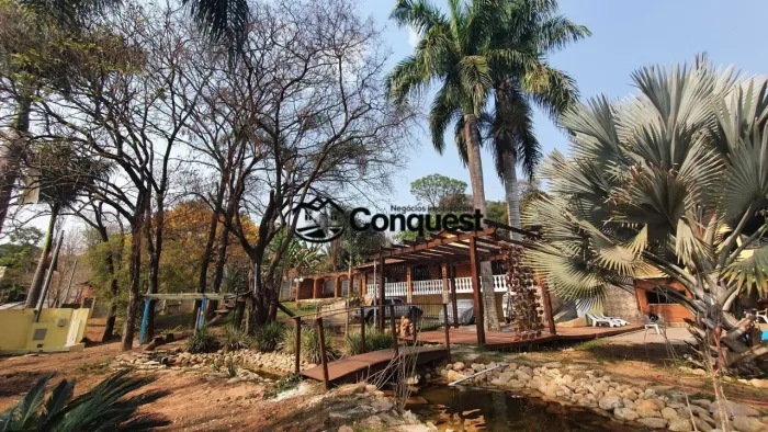 Lindíssima Casa no Condomínio Vale do Ouro - Lote 3.000 metros - Ribeirão das Neves !!
