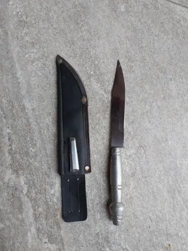Faça JPM INOX, nova, com bainha.
