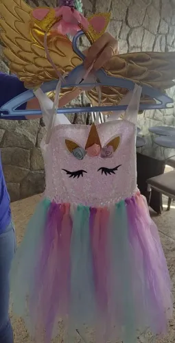 Fantasia Unicórnio com Asas e Tiara - Festa e Aniversário