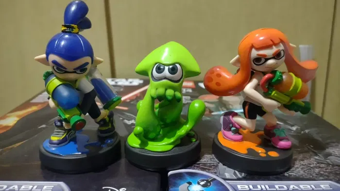 3 amiibos do jogo Splatoon para Nintendo