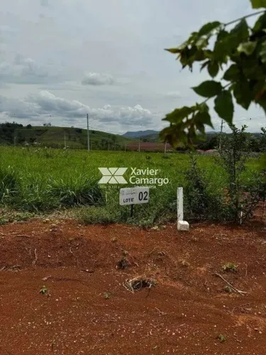 Lote em condomínio à venda no Portal das Laranjeiras em Corumbataí
