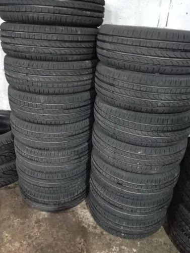 Pneus remoldados da marca Starke 185/60-15 180,00 á vista