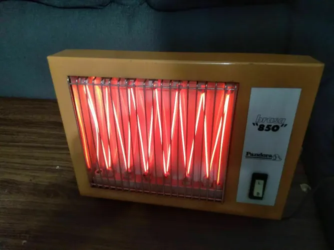 Aquecedor elétrico pandora 127 volts novíssimo