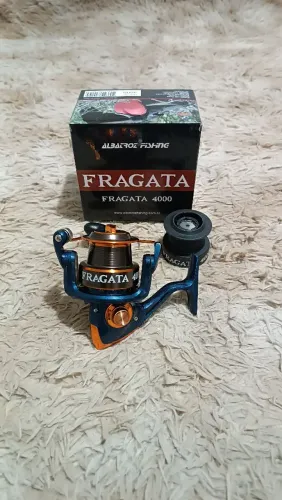 Molinete Fragata 4000