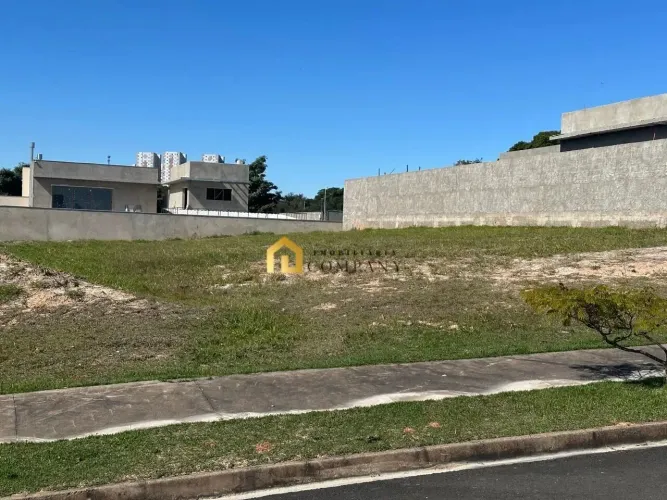 Condomínio Saint Patrick - Terreno à venda no Saint Patrick  Alto padrão e excelente local