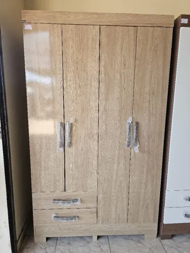 Guarda roupa de solteiro novo