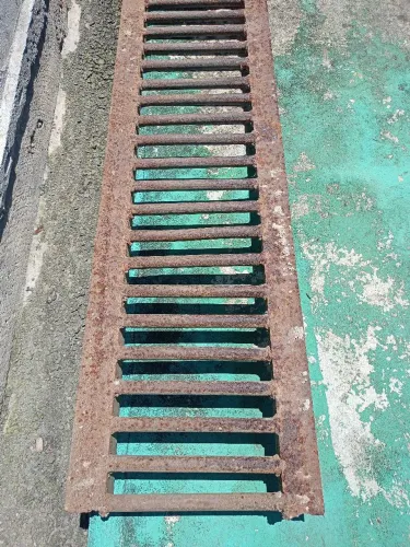 Grelha de Metal para Área Externa