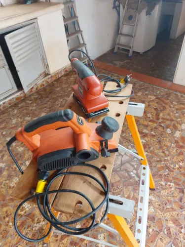 Plaina elétrica
