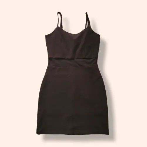Vestido tubinho preto