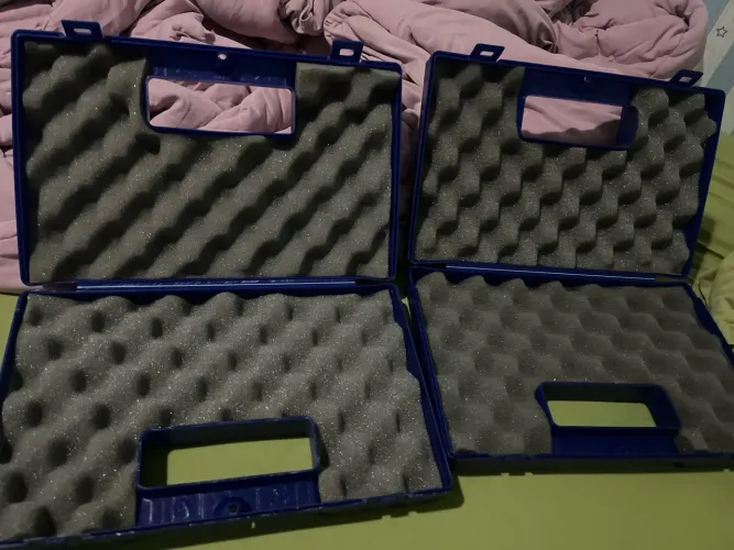 Caixas Rossi semi nova