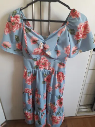 Vestido floral infantil c/ bojo tam. M - Lindo!