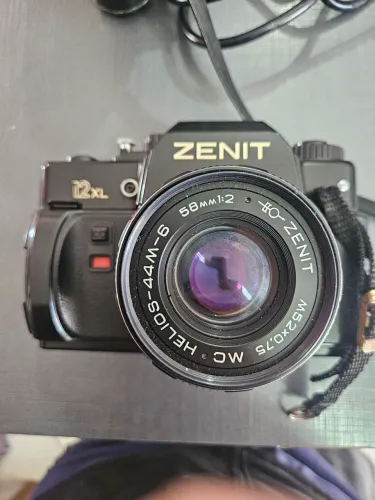 Máquina fotográfica Zenit