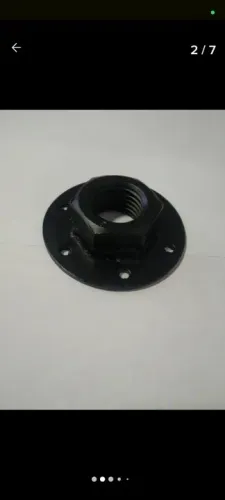 Base para fixação de peças