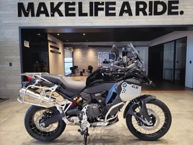 BMW F 900 GS ADVENTURE