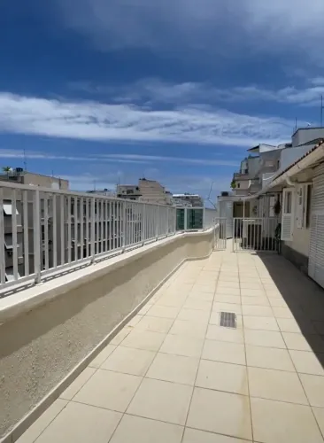 IPANEMA - Linda cobertura - Salão 3 ambientes, 3 quartos sendo 1 suíte terraço sem vaga