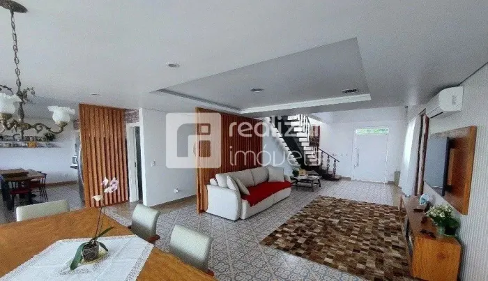 Casa 4 quartos no bairro Balneário - Florianópolis