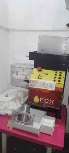Máquina de Encher Linguiça Industrial FCX