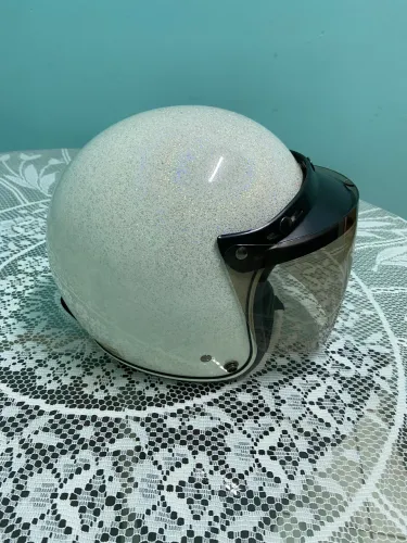 Capacete branco glitter