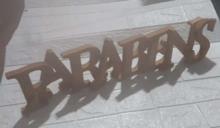 Letreiro Decorativo Parabéns para aniversário