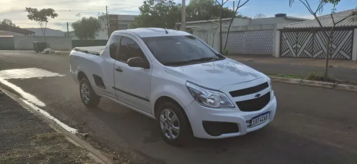 Chevrolet Montana LS 1.4 Econoflex 8V 2P 2012
