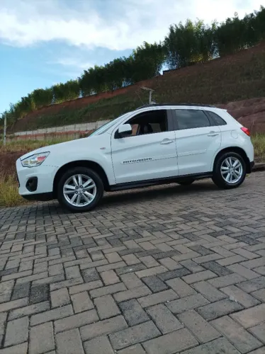 Mitsubishi ASX 2.0 16V 160cv Aut. 2013