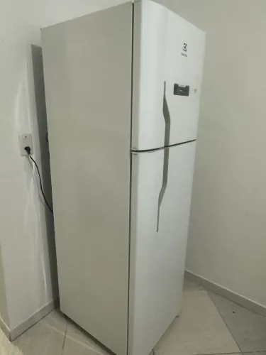 Geladeira Branca Duplex Electrolux