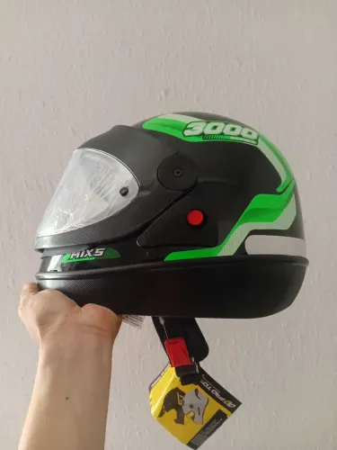 Capacete Novo na Promoção 