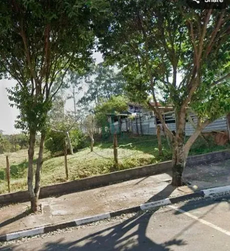 Lote / Terreno em Jardim Holliday - São Pedro