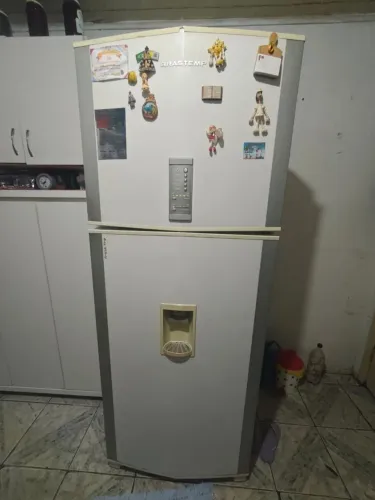 Geladeira Brastemp com defeito 