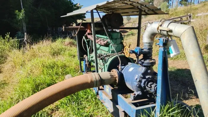 Motor irrigação Mercedes sem detalhes!!!